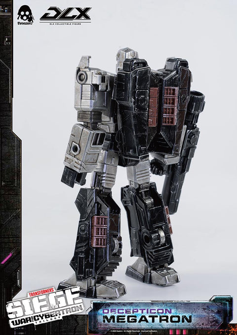 DLX Megatron Transformers: War For Cybertron Trilogy DLX Collectible Series