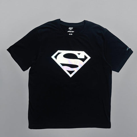 Superman in Black Suit T-shirt - Awesomeism